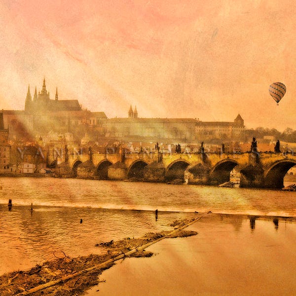 photo du pont charles Pragues, photographie de Pragues, photo coucher de soleil, décoration voyage, déco montgolfière, yann pendaries