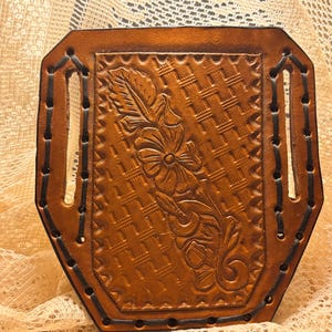 Beautiful Handmade Leather Knife Sheath