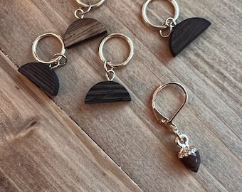 Knitting stitch markers | Gold tone | Progress Keeper