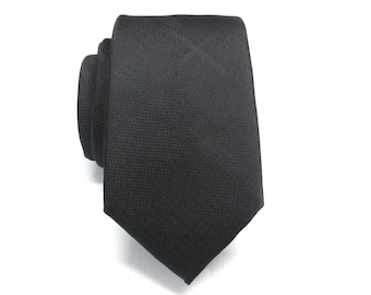 Corbatas negras para hombre. Corbatas estrechas. Corbata negra a cuadros para hombre con opción de pañuelo de bolsillo a juego. Corbatas para boda.