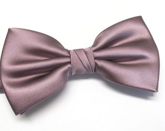 Mens Bowtie. Rose Glow Muted Mauve Light Rosewood Bowties Matching Pocket Square Option