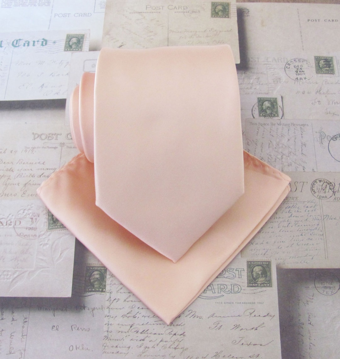 pastel peach tie