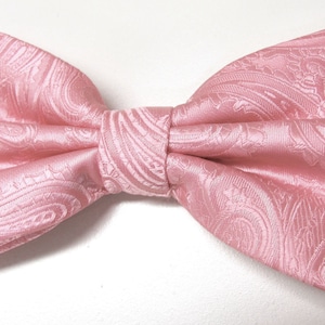 Mens Bowties. Pink Paisley Bow tie With Matching Pocket Square