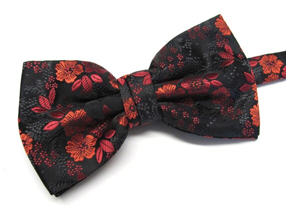 Mos Sluipmoordenaar capsule Heren Bowties. Zwarte rode bloemen vlinderdas met bijpassende - Etsy  Nederland