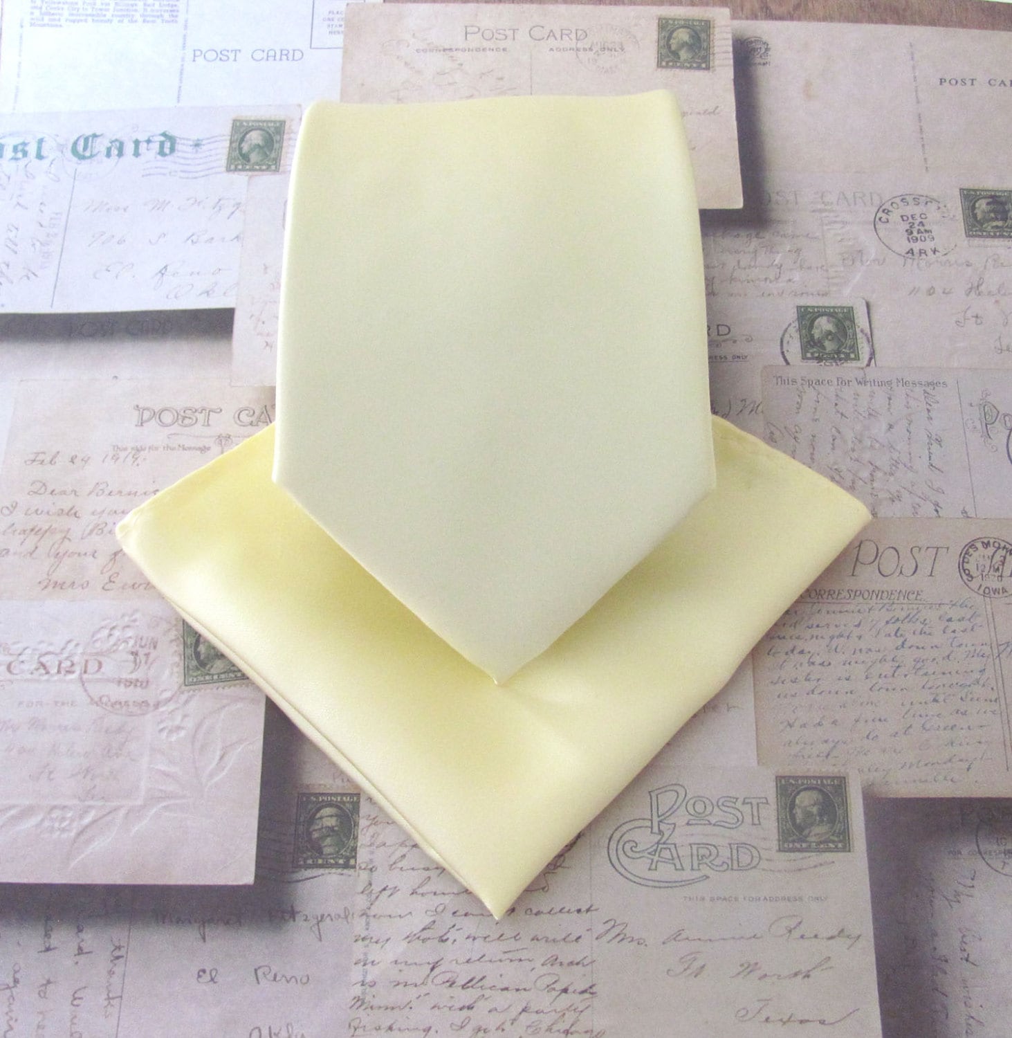 matching pocket square to tie
