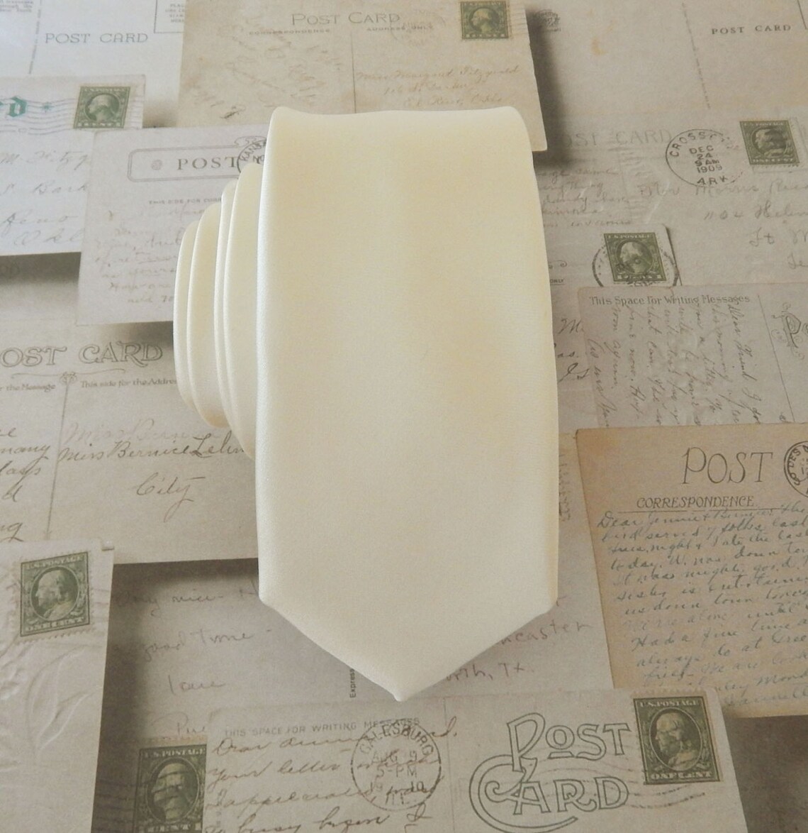 mens cream tie
