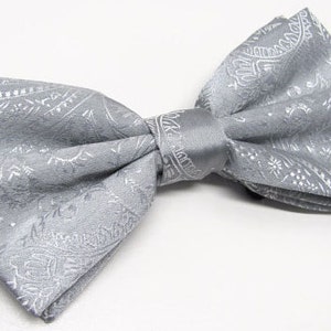 Mens Bowtie. Silver Gray Paisley Bowtie With Matching Pocket Square Option