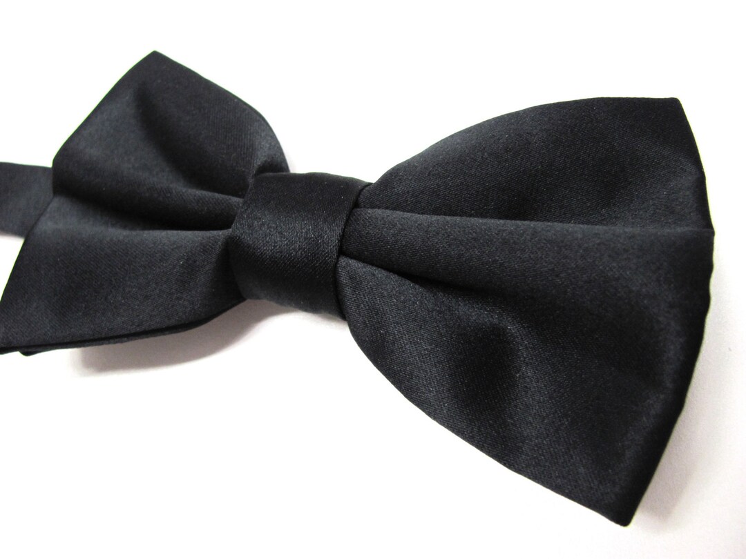 Mens Bowtie. Black Bowtie With Matching Pocket Square Option - Etsy