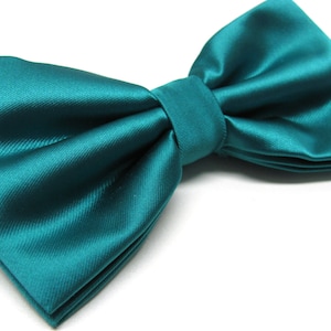 Mens Bowtie. Teal Green Bowties. Peacock Green Bow tie With Matching Pocket Square Option