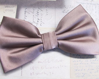 Quartz Mens Bowtie. Muted Mauve Dusty Light Purple Pre Tied Bowtie With Matching Pocket Square Option