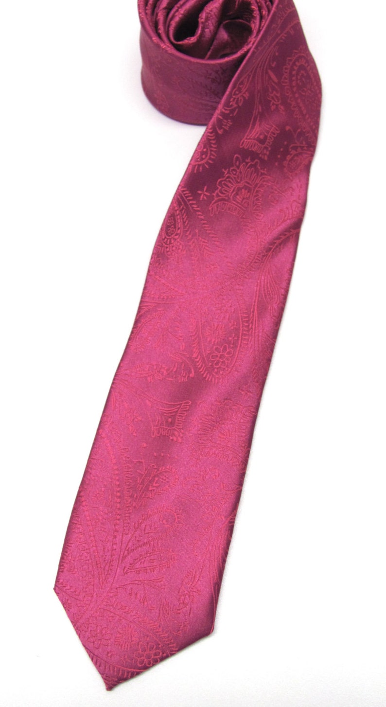 mens raspberry tie