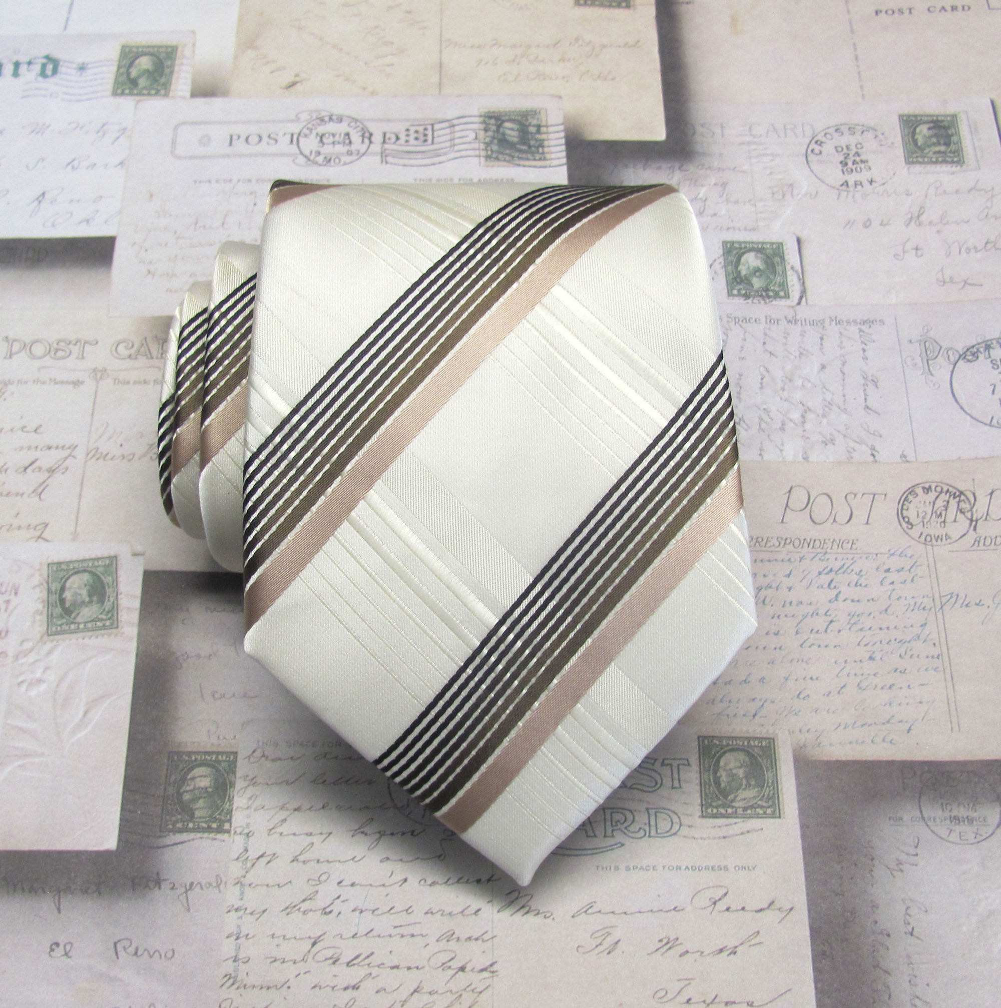 mens beige tie