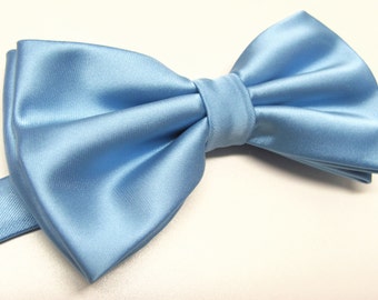 Mens Bowtie. Blue Ties. Periwinkle Blue Bow Tie With Matching Pocket Square Option