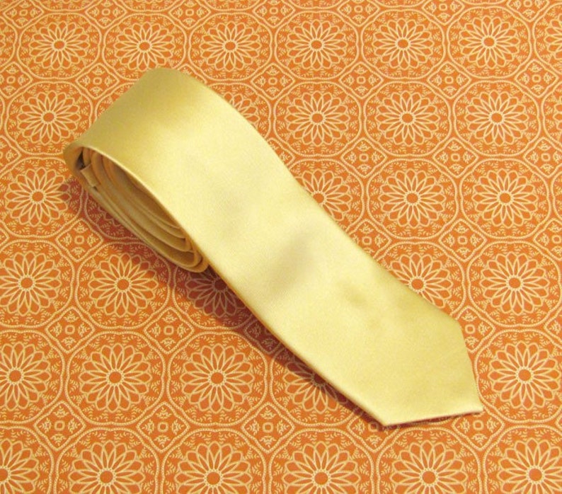 mens gold skinny tie