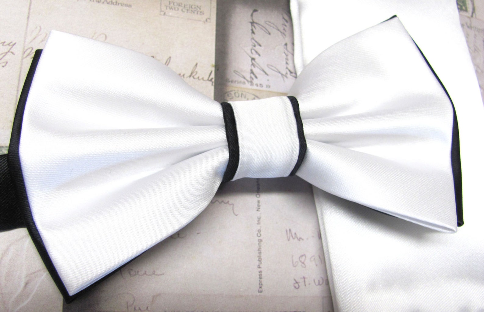 Mens Bow Ties. White Black Bow Tie. Wedding Bow Ties White and Etsy