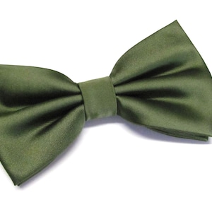 Mens Bowtie. Martini Olive Drab Green Bowties. Olive Green Bow tie With Matching Pocket Square Option