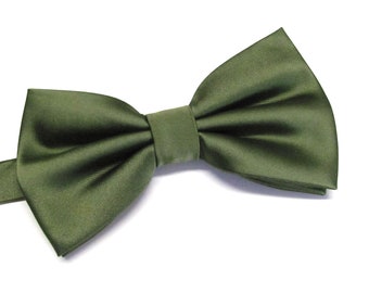 Mens Bowtie. Martini Olive Drab Green Bowties. Olive Green Bow tie With Matching Pocket Square Option