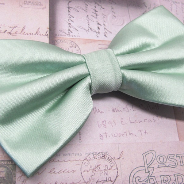 Mens Bowtie. Dusty Mint Ties. JCrew Inspired Dusty Shale Green Bowtie With Matching Pocket Square Option