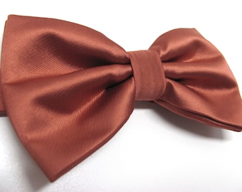 Mens Bowtie. Copper Rust Brown Bowties. Copper Bow tie With Matching Pocket Square Option Inspired by David's Bridal' Cinnamon