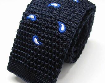 Cravatta marrone con fiori blu e marrone chiaro in 100% seta - Ulturale