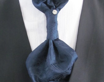 Mens Navy Blue Paisley Ascot Cravat Pre Tied Mens Ascot With Crystal Stick Pen Formal Ascot