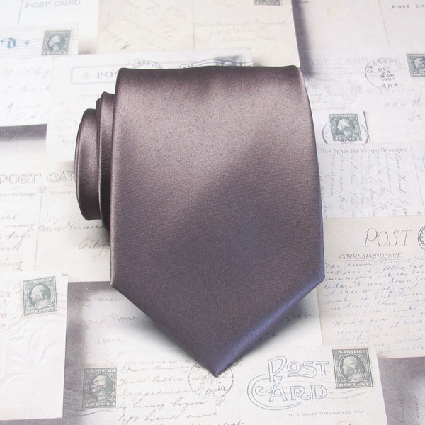 mens dark purple tie