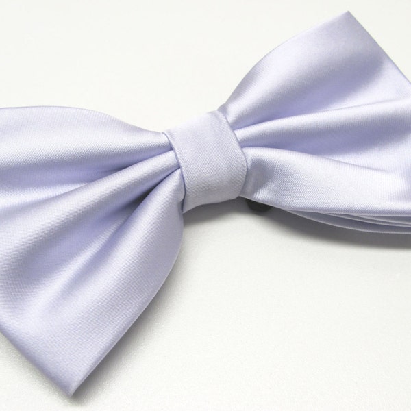 Mens Bowtie. Pale Lavender Bowtie With Matching Pocket Square Option