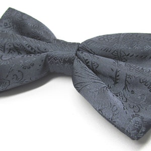Mens Bowtie. Bowties. Charcoal Gray Paisley Bow tie With Matching Pocket Square Option