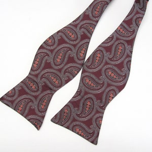 Mens Self Tie Bow Ties. Burgundy Red Paisley Free Style Bowtie With Matching Pocket Square