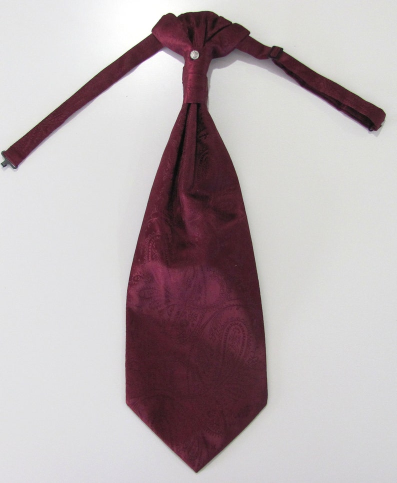 Mens Burgundy Paisley Ascot Cravat Pre Tied Mens Ascot With - Etsy