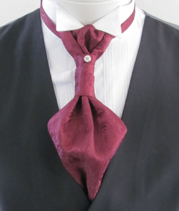 Pre Tied Blue /& Burgundy Vintage Paisley Silk Satin Ascot Cravat /& Handkerchief