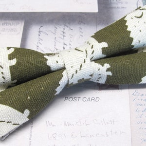 CLEARANCE SALE Hedgehog Cotton Linen Bow Tie Olive Green White Hedgehog Cartoon Specialty Bowtie