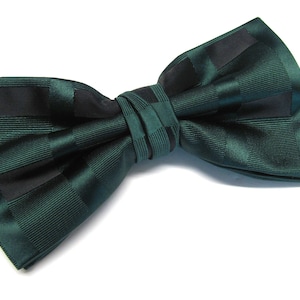 Mens Bowties. Forest Green Black Neat Pattern Bow tie With Matching Pocket Square