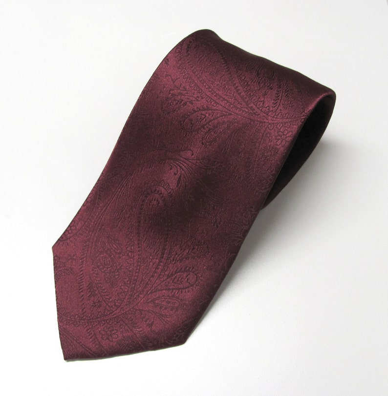 Mens Ties. Wedding Ties. Burgundy Paisley Silk Necktie With Matching Pocket Square Option image 2