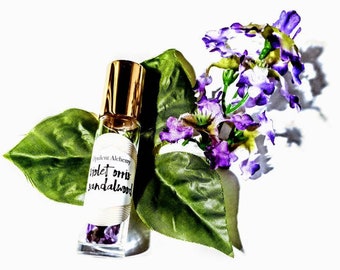 Violet Orris & Sandalwood PERFUME OIL / Fragrance Oil / Sandalwood Oil / Violet Fragrance Oil / Violet Perfume / Sandalwood Fragragrance