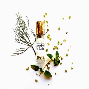 Grapefruit & Herbs ~ PERFUME OIL / Citrus Fragrance / Herbal Perfume Oil / Citrus Perfume/ Herb Fragrance Oil / Grapefruit Perfume / Fruity