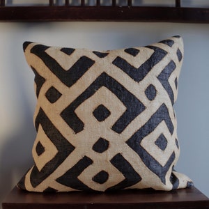 Kuba Cloth Pillow | African Kuba Cloth Cushion Cover | Boho Throw Pillows | Decorative Pillows | Authentic Congo Raffia Applique (20&quot;x20”)