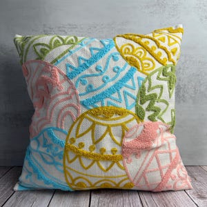Easter Egg Pillow Cover, Easter Embroidery Egg Pillow Cover, Easter Decor, Spring Pillow Cover, Farmhouse Decor