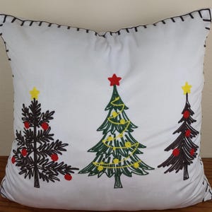 Embroidered Christmas Tree Pillow Cover: Velvet Holiday Decor