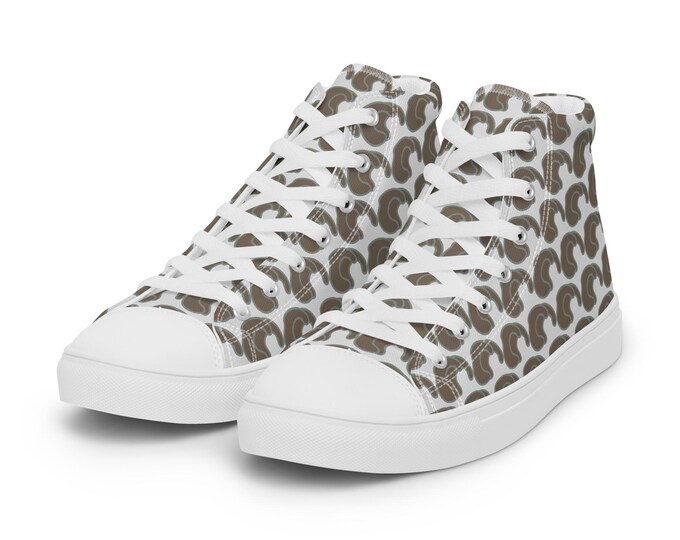 Women’s high top canvas shoes 06.