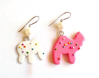 Asymmetrische Zirkustier Cookies Ohrringe Frosted Cookie Ohrring Cracker Kawaii Rosa Schmuck Mini Food