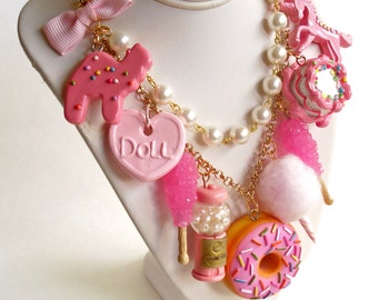 Leuke charme sieraden, roze snoep ketting, roze charme verklaring ketting, pastel goth, handgemaakte kawaii cadeau voor vriend, dodelijk vrouwelijk