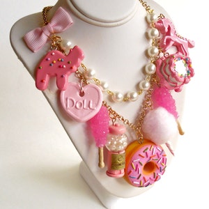 Cute Charm jewelry for women pink kawaii statement necklace handmade kawaii gift for friend