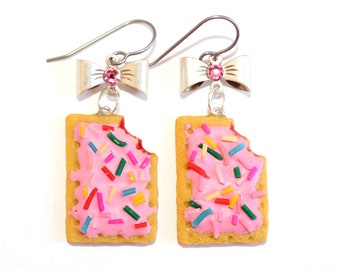 Pink Toaster Pastry Earrings, Breakfast Charms, Strawberry, Gift idea for Daughter, Kawaii Jewelry, Mini Food Jewelry, Hypoallergenic Steel