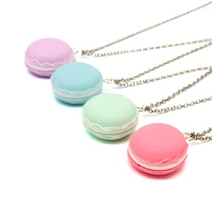 French Macaron Necklace, Pink Green Blue Purple Cute Charm Jewelry for Women, Macaroon, Miniature Food Jewelry, Kawaii Gift for Best Friend