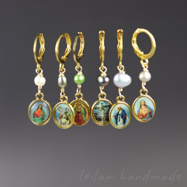 Stitch Markers Set - Catholic Artwork - Choose from Closed or Clip on Ring