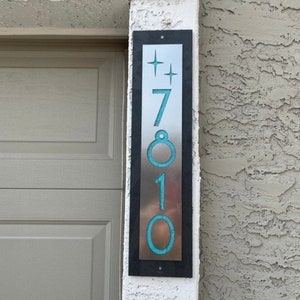 Mid Century Modern Atomic Star Vertical House Numbers, Customized Home Address Plaque, Choice of Colors