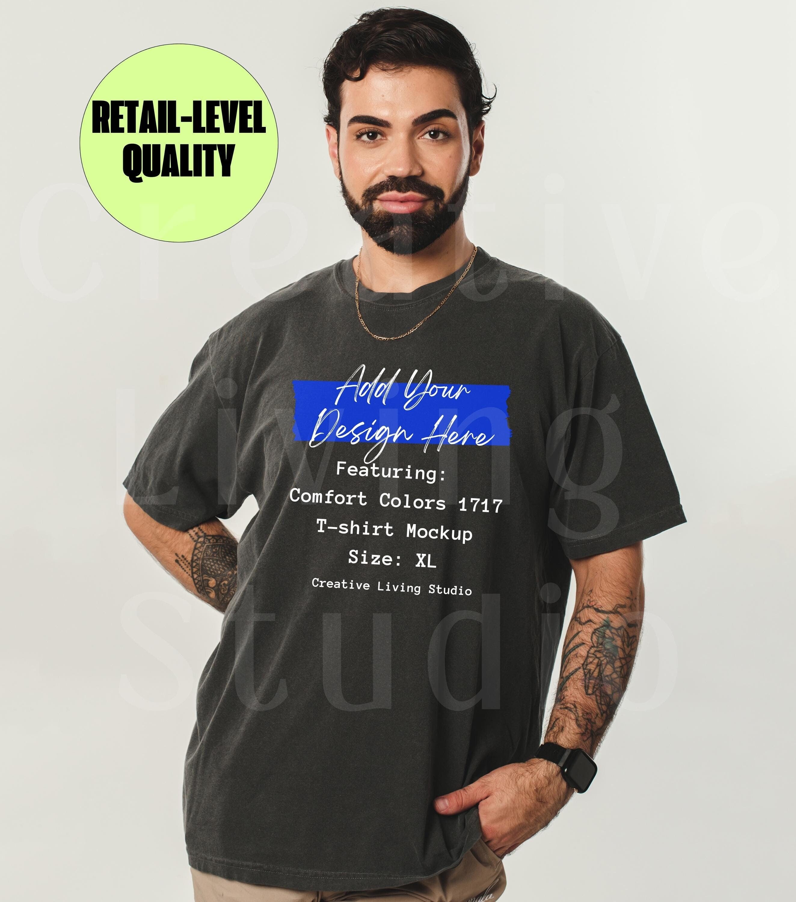 Comfort Colors 1717 T-shirt Mockup, Pepper Tshirt Vista frontale Mock Up, Mockup di t-shirt oversize alla moda, Mock di modello maschile reale di stile di vita