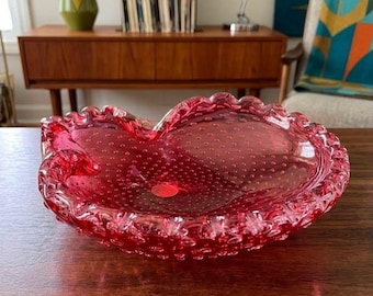 Vibrant Crimson Murano Bullicante Glass Bowl – 1960s Venetian Controlled Bubble Dish