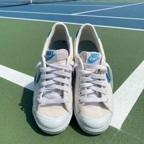Hard to Find - 1980's Nike Blue Swoop Canvas Runners Women's Sz 4